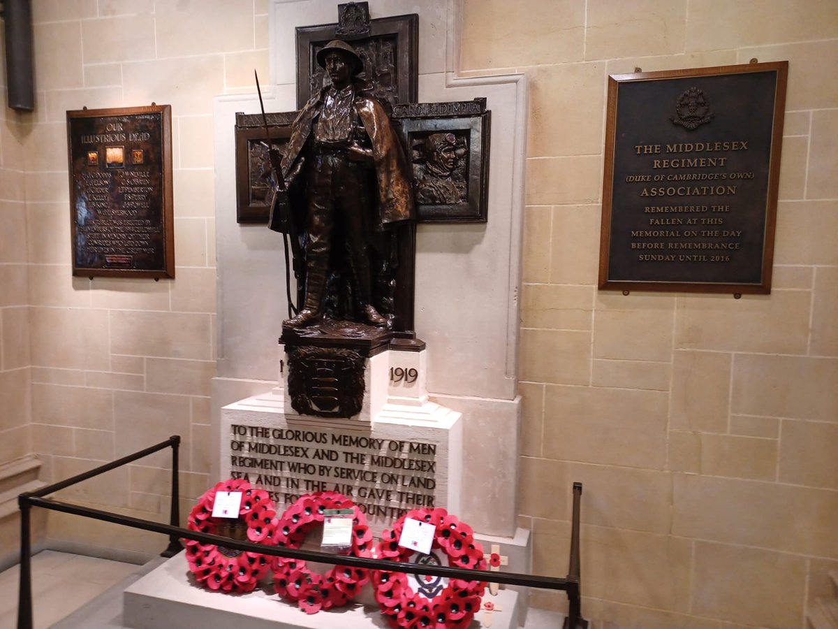 Once again our thanks to @UKSupremeCourt for hosting our annual Service of Remembrance. Attended by a good number of veterans and guests from the @QYRangers.