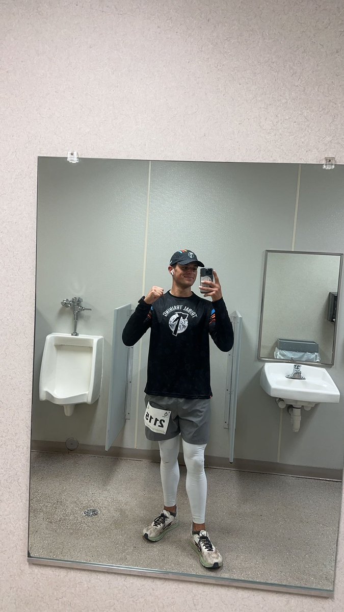 Jonny Becker tweet media