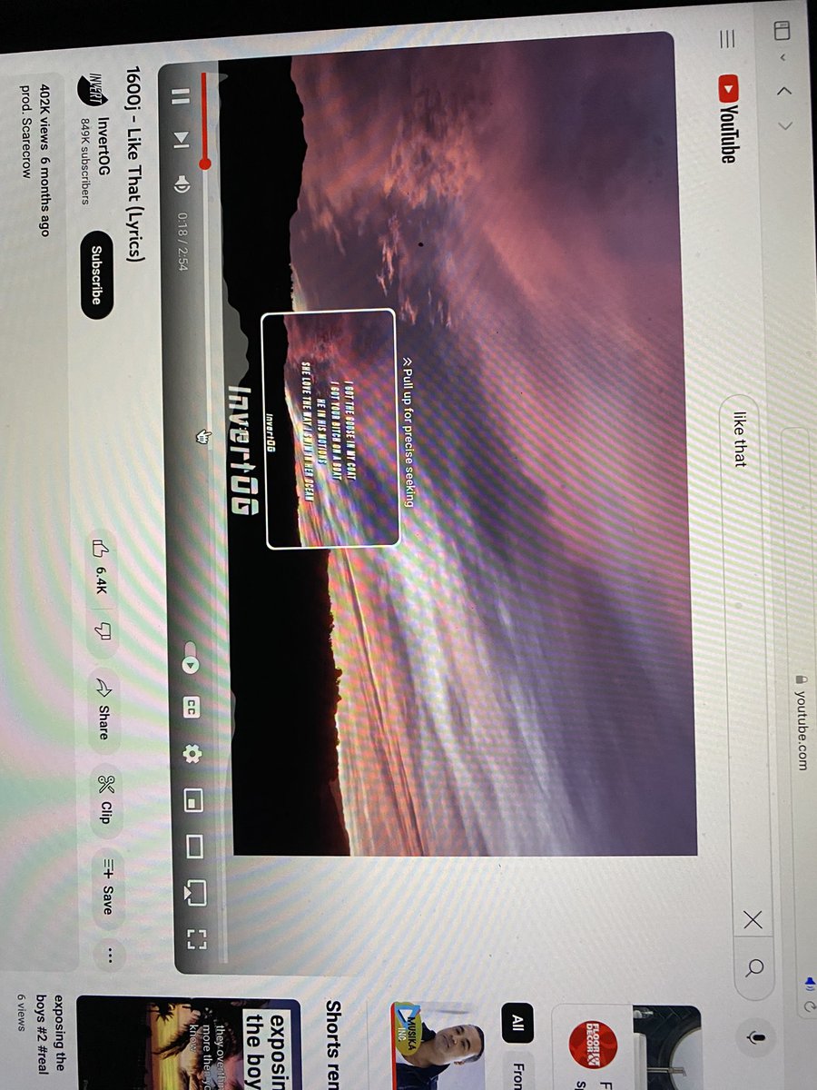 idk06576936's tweet photo. @TeamYouTube  hello team youtube when i play a video it always comes like this plss fix this https://t.co/W9jIajCfWv