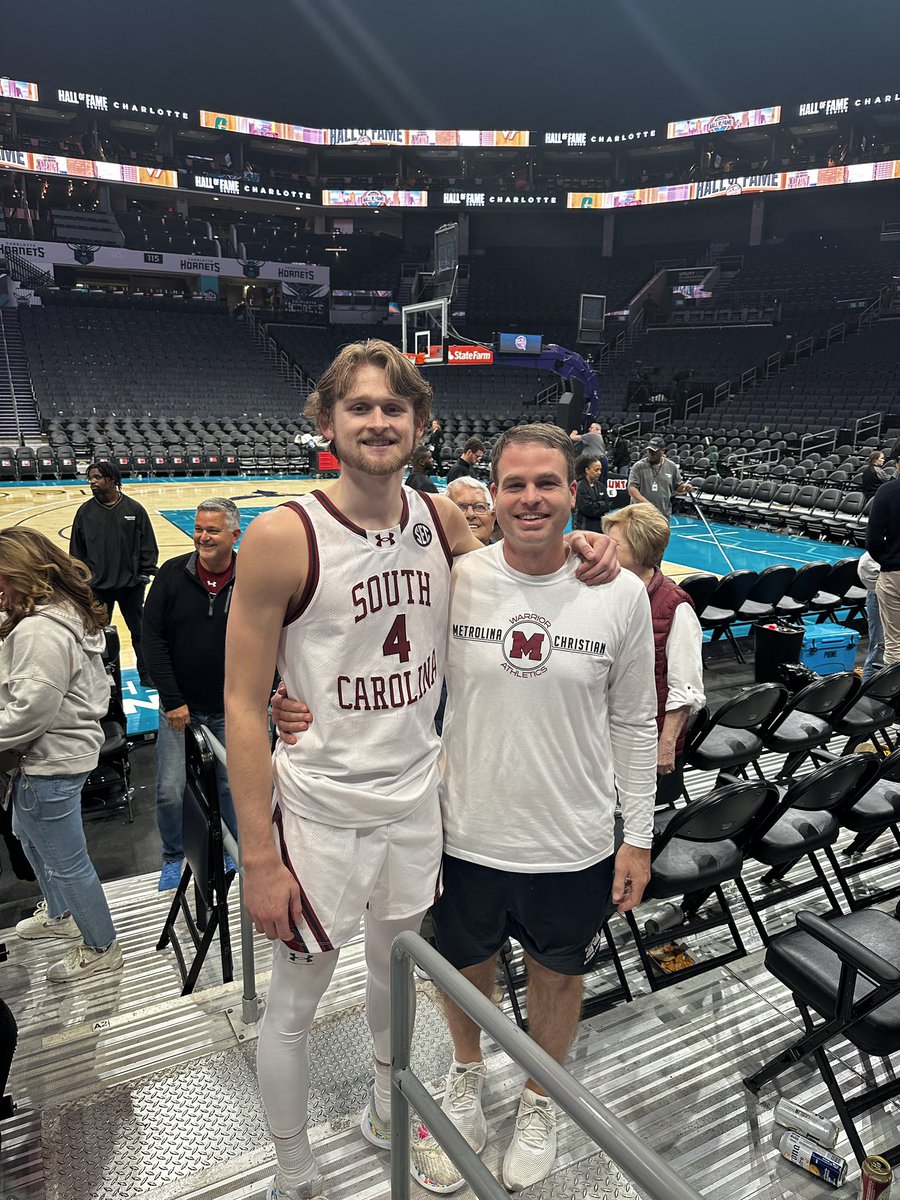 Metrolina Mens Basketball News (@metrolinambb) on Twitter photo Metrolina Christian alum Stephen Clark (senior) and South Carolina knocked off Virginia Tech last night in the Hall of Fame Classic. Former Metrolina teammates Sam Daigle <a href="/samdaigle0/">Sam Daigle</a> and Stowe Griffin <a href="/StoweGriffin/">Stowe Griffin</a> were there to support him. Metrolina Christian alum Stephen Clark (senior) and South Carolina knocked off Virginia Tech last night in the Hall of Fame Classic. Former Metrolina teammates Sam Daigle <a href="/samdaigle0/">Sam Daigle</a> and Stowe Griffin <a href="/StoweGriffin/">Stowe Griffin</a> were there to support him.