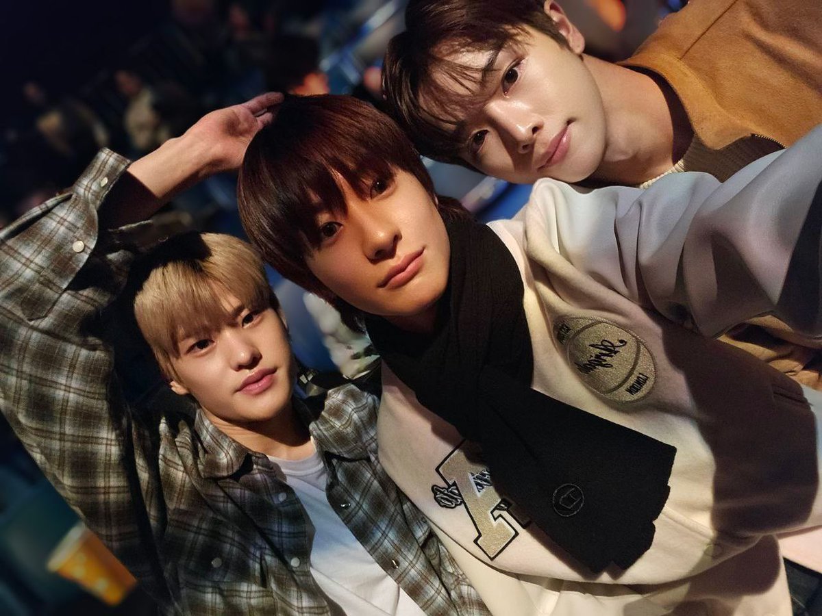 LEESOHEEFR's tweet photo. ⤿ 08.11.23 

Sohee apparaît sur un post de Anton sur WEVERSE !

꒰ @RIIZE_official #TalkSaxy
#라이즈 #소희 ꒱ https://t.co/pVRybHV3ut