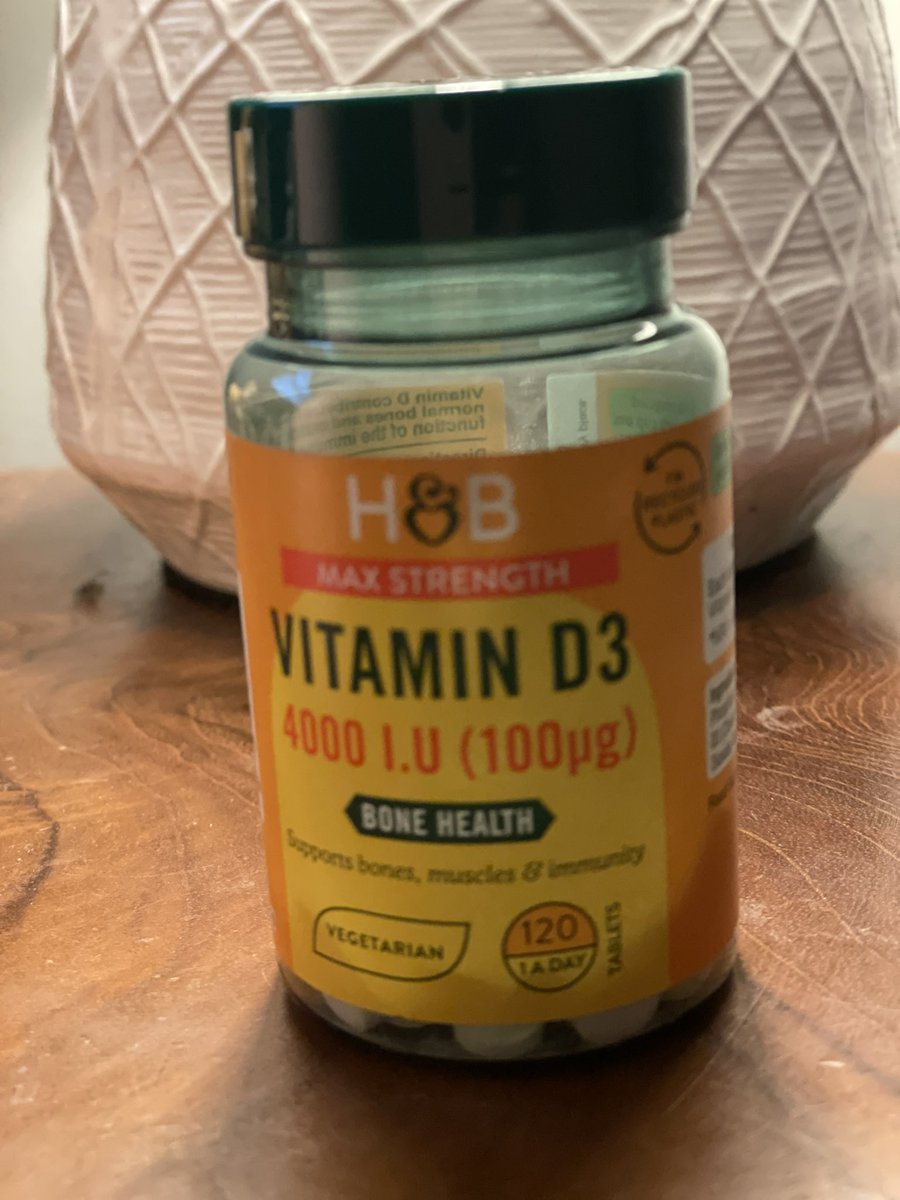 Bought some Vitamin D supplements today……. @drkev26 says I went a bit OTT with the dose!! 
#Scottishlife 🏴󠁧󠁢󠁳󠁣󠁴󠁿 #sunhasdissppeared 
#WinterIsComing