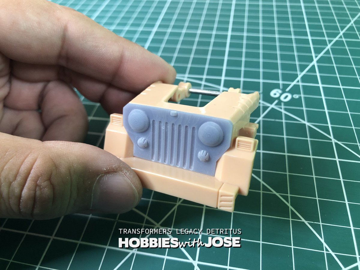 HobbieswithJose's tweet photo. Holy shit...it's happening. Big shoutout to to Jaboramekin for letting me know of his SUPERBLY designed Jeep front. https://t.co/tRZKXo5rA2 #Transformers #Detritus #Hound #CustomRepaint https://t.co/4Gyn0J4TKI