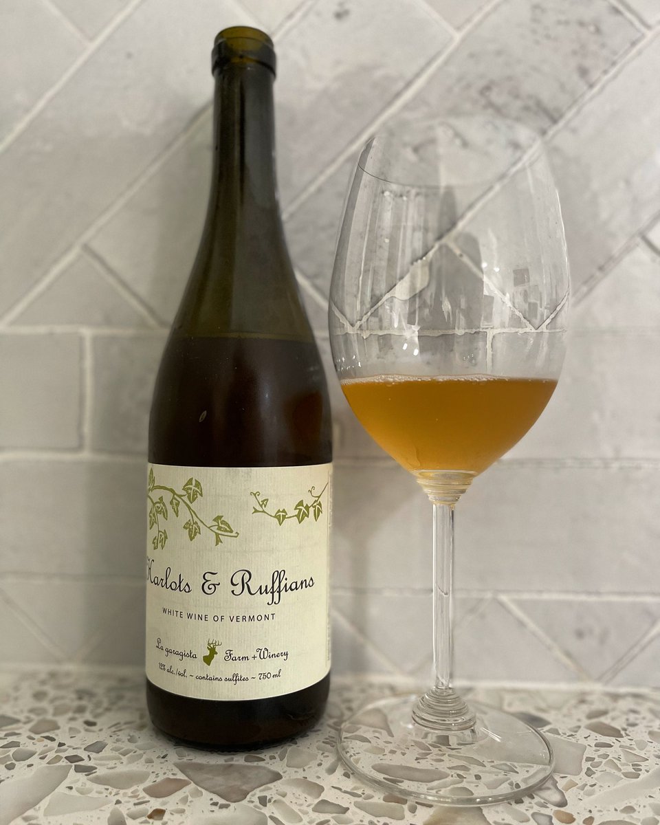 Vermont makes wine and it's really really good. who knew? (not me)