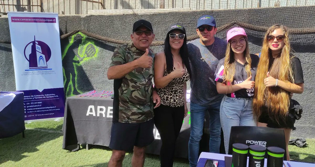 cciigremio's tweet photo. Las duplas mixtas siguen en competencia en nuestro campeonato de pádel. Ha sido una gran jornada en apoyo a @Teleton y su noble causa. ¡Los esperamos en esta fiesta deportiva en Arena Sport Iquique!
#CCII #iquiqueglorioso #pádel #campeonato #deporte #teletón2023 #TodosLosDías https://t.co/BcCNcsMz0m