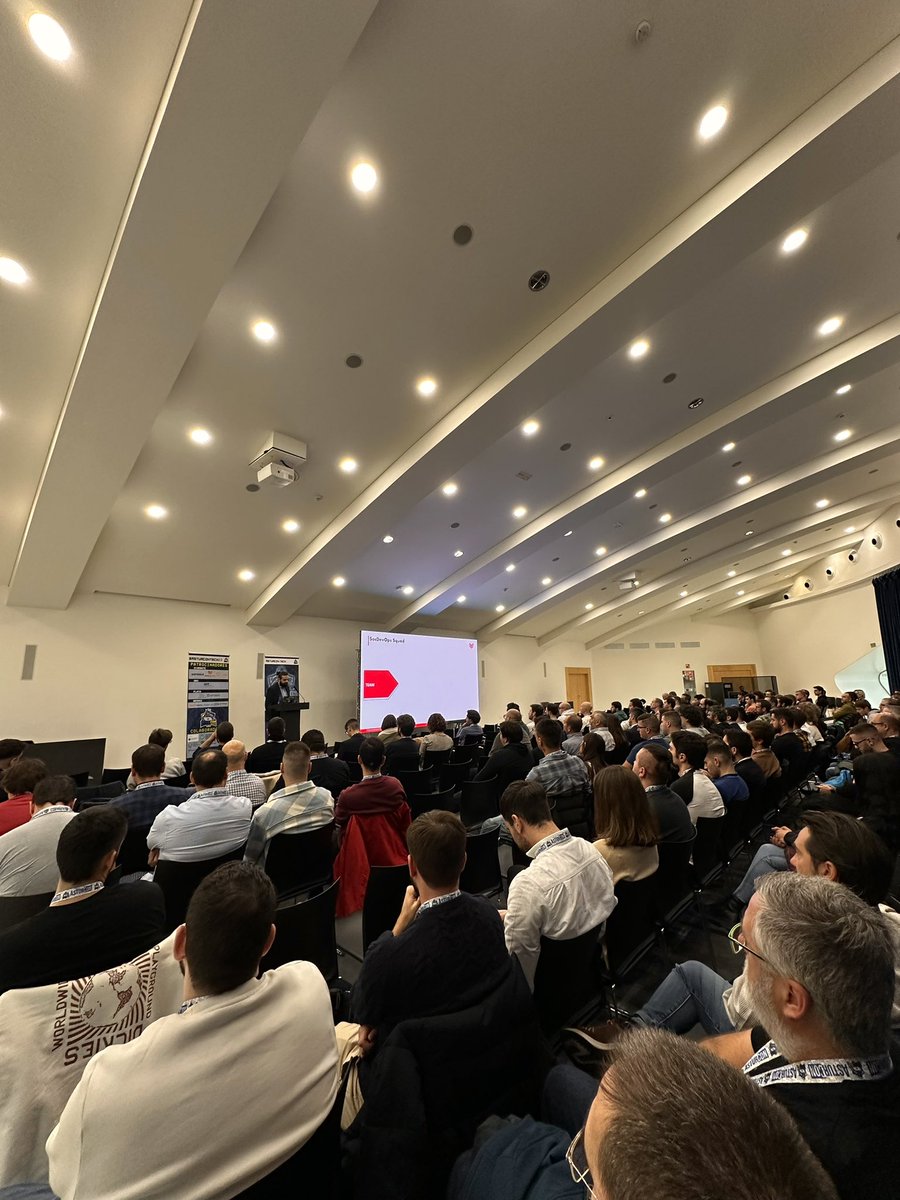 AsturCONtech's tweet image. No tenemos palabras suficientes para agradeceros a todos y a todas lo vivido estos días en esta edición de #AsturCONTech23, nos da mucha fuerza y motivación para seguir creciendo y seguir con este proyecto

Damos por acabada esta edición de AsturCON y sinceramente no tenemos…