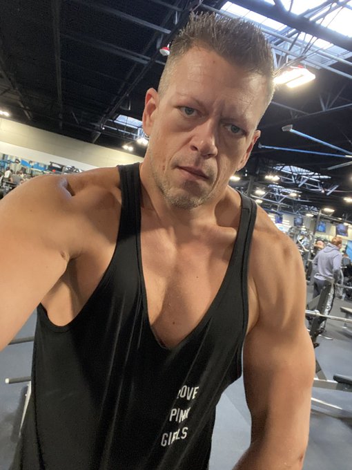 Hit it Hard! https://t.co/AQwXh01vE3<a href="/tag/mvsales"class="tags"><span>#mvsales</span></a>