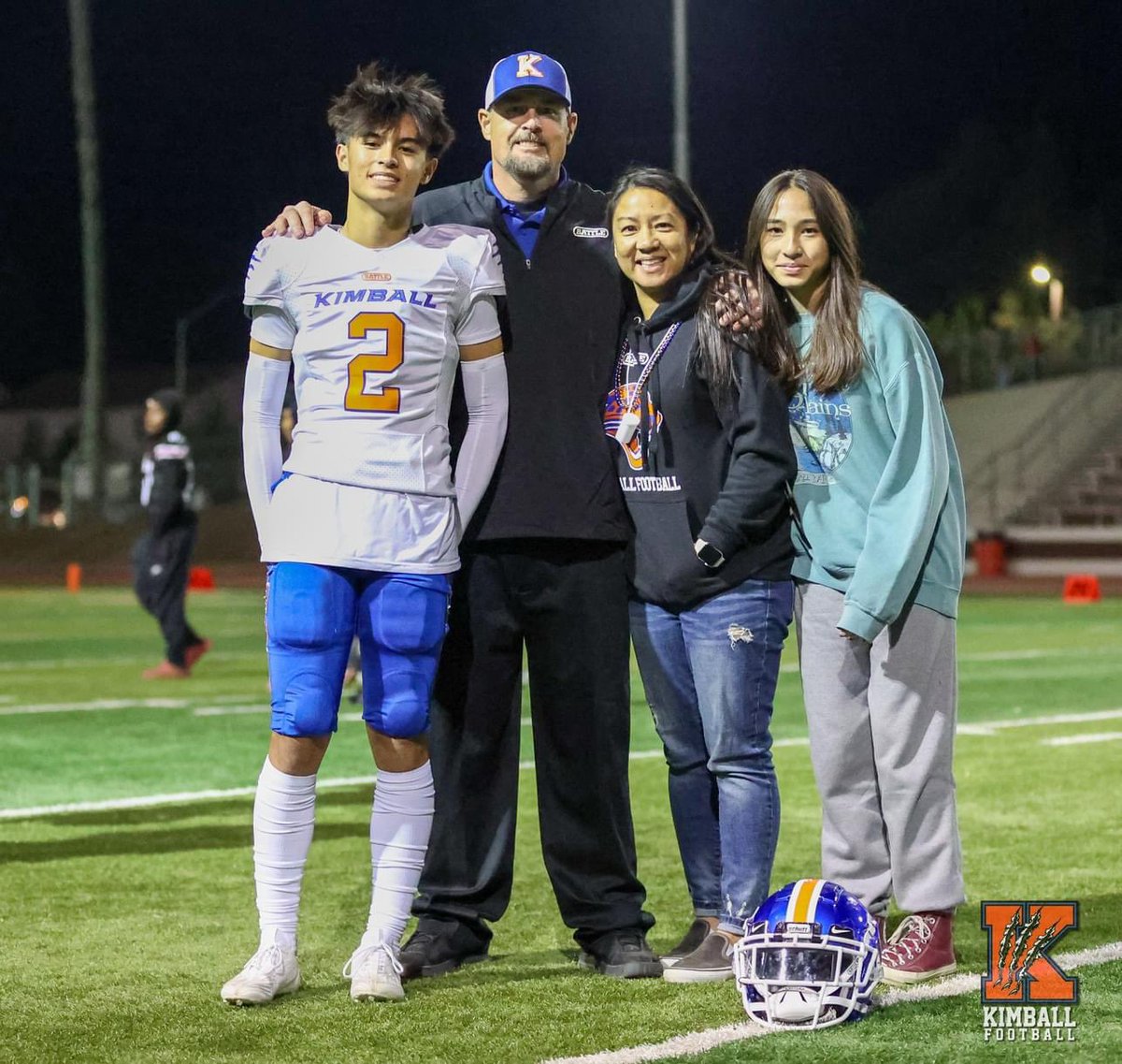 Coach Sauers 🏈🦍 tweet media