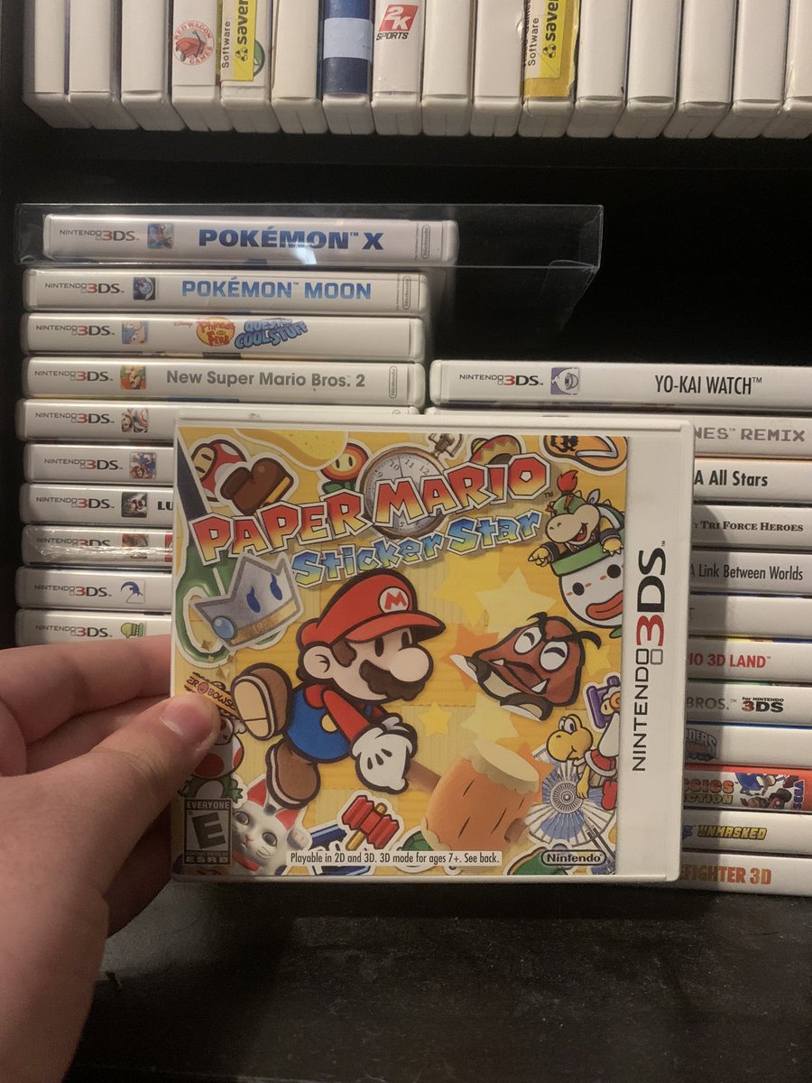 The_retro_pixl's tweet photo. 11 years ago today Paper Mario Sticker Star released for the 3DS in North America. #TodayInHistory #3DS #PaperMario #PaperMarioStickerStar #Nintendo https://t.co/kOFm1alq7B