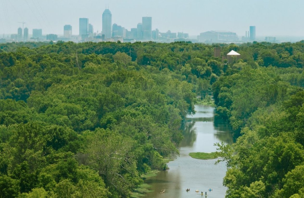 🛶 From first-time paddlers to water enthusiasts, Frank’s was the place for adventure! 

By providing the equipment and expertise, our team helped you make the most of your time on the water. 

No matter what trip you chose, smiles 😊 and unforgettable adventures were guaranteed!