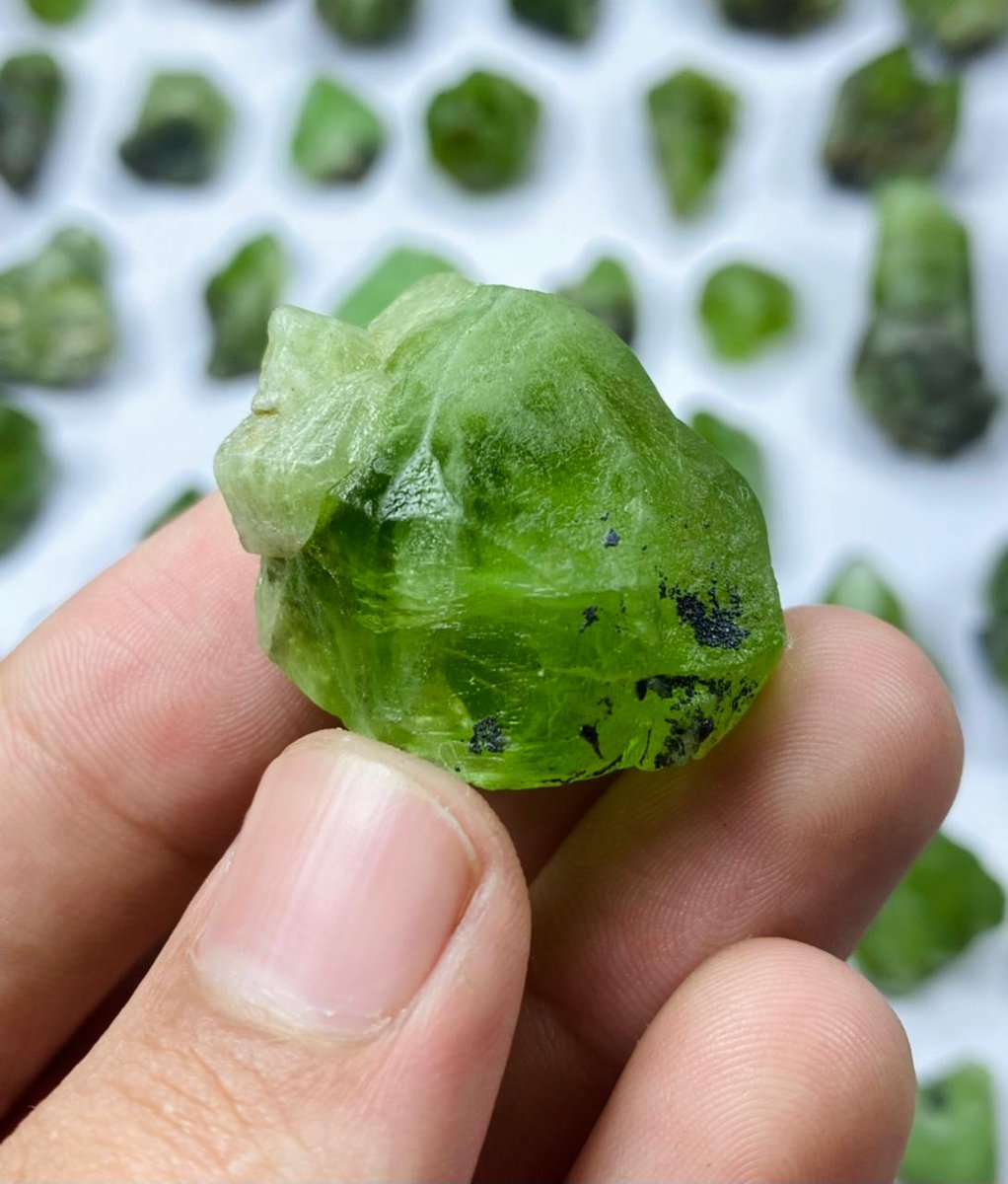 For sale ...!!
Presenting here nice group of peridot crystals from supat kohistan Pakistan ...
All pieces having Perfect crystals & beautiful shapes 
Quantity : 84 pieces 
Weight : 1kg 

#peridot #crystal #geomologist #fineminerals #gemstones #rockforsale #specimen #minerals