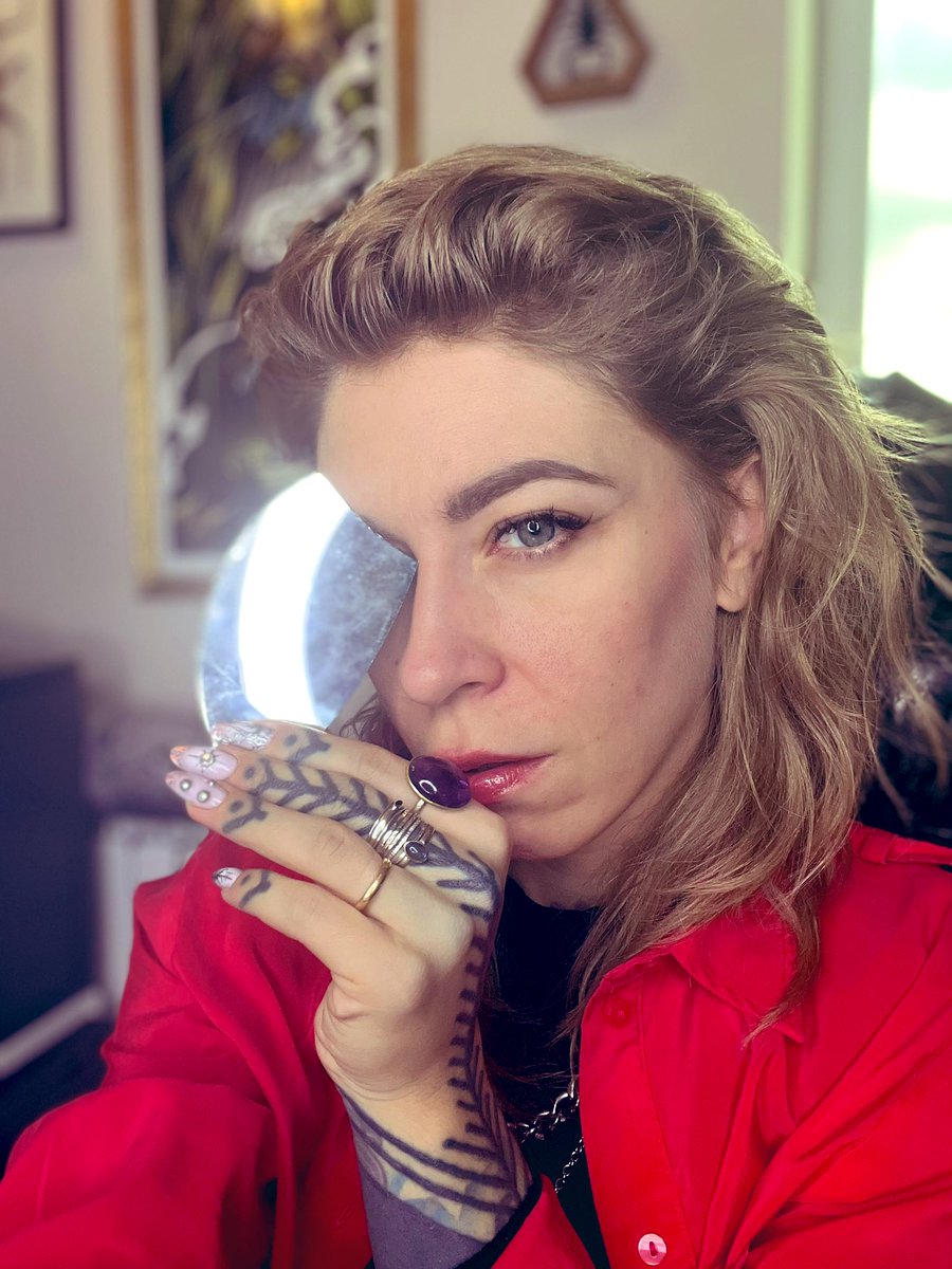 Thanks to 🐻 I had  to really push my limits and almost finished three years of education in one year😇 what’s next? Whatever it is - bring it on