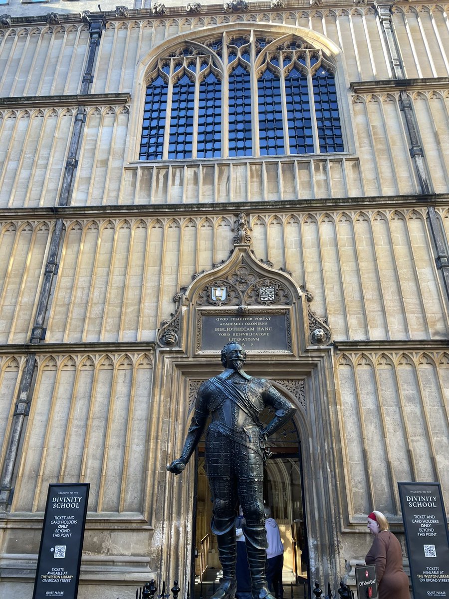 Visited @bodleianlibs for the first time today. Tour guide did an excellent job. Samuel Johnson’s dictionary got a special mention. My little St John’s Gate heart was overjoyed.