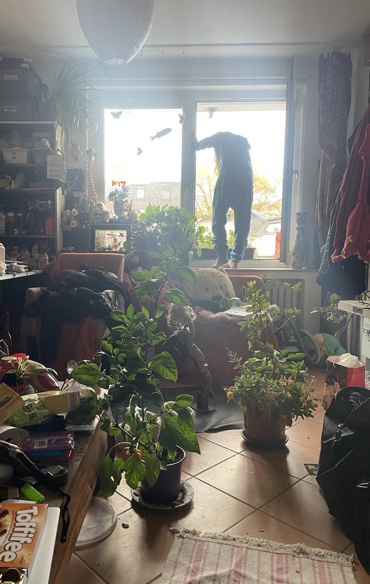 itty-o-tastic tweet media