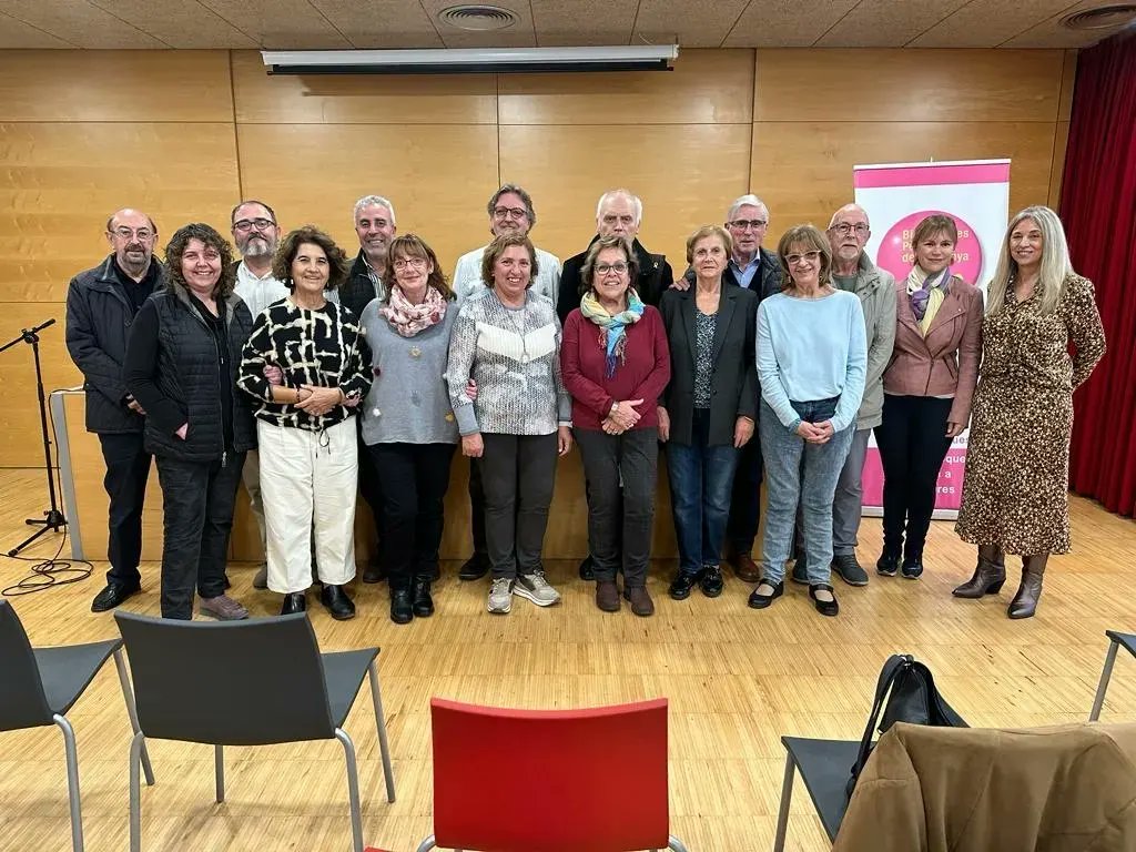 unesco_tortosa's tweet photo. Avui hem acollit, a la Biblioteca Marcel·lí Domingo, la Trobada de Tardor de la Federació Catalana d’Associacions i Clubs per a la UNESCO (#FCACU).
Gràcies a tots els que ho heu fet possible!
#TrobadaDeTardor
#SetmanaUnesco2023 https://t.co/l87y27T3Me