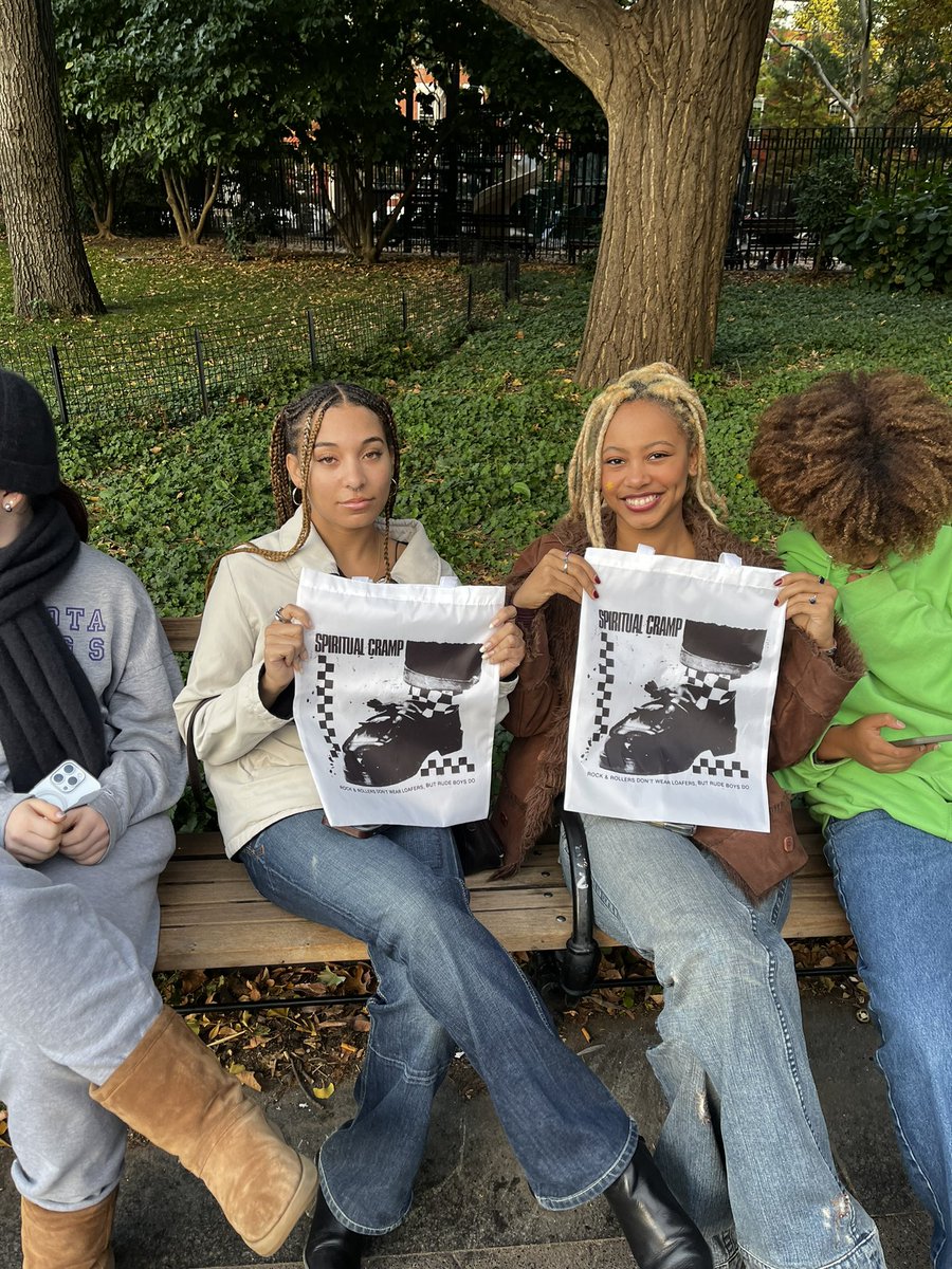 NYC has entered next level coolness wearing the @Spiritual_Cramp totes 🤩 #spiritualcramp #talkingontheinternet #orchardambassador #totebags #nyc