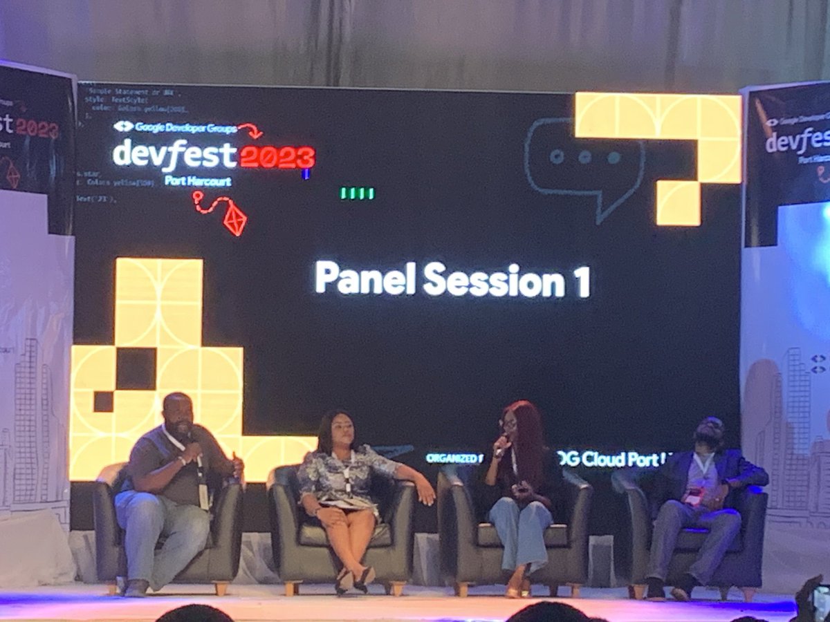 __deb_by's tweet image. I had a great and fun time moderating this panelist session on AI and it’s impact on career development including DevOps, Cybersecurity and more! 🤩
**peep me with the blue jeans 😅**
#DevFestPH #DevFest2023 @gdgcloudph