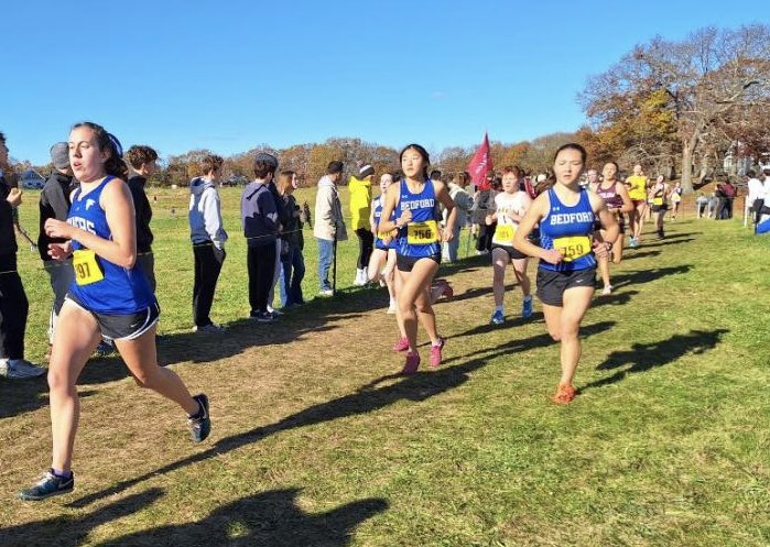 Congrats to Bedford girls for qualifying for All-States with 6th place finish in Div 2B! Sam Sheahan and Anna Massaro medaled by taking 7 and 12. Addi P 23, Vivian Liu 60, Elena P 61 round out scoring 5. Maddie Ota 65 and Grace Niu 71 ran strong in 140 runner field <a href="/BedfordBucs/">BedfordBucs</a>