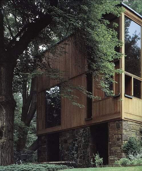 Louis Kahn... Fisher House...
#architecture #arquitectura #LouisKahn #Kahn #FisherHouse 
urbipedia.org/hoja/Casa_Norm…