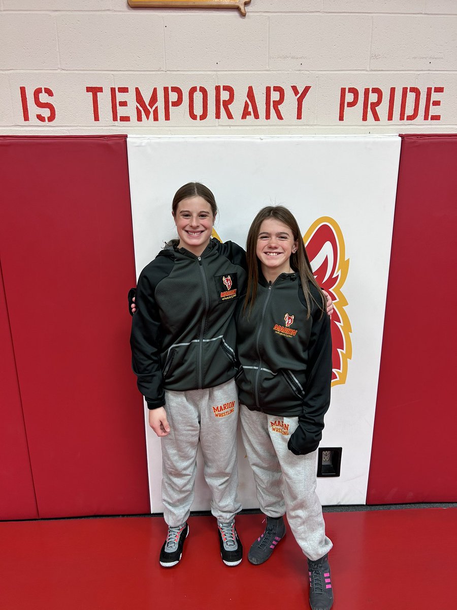 Freshman, Josie and Kadence