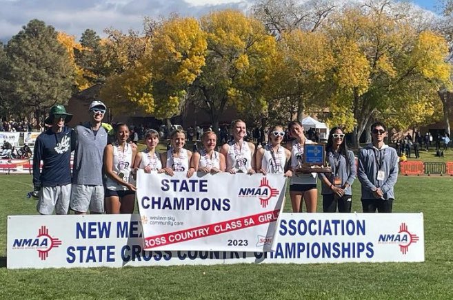 _RRHSathletics's tweet image. Rio Rancho XC Sweeps the team state championships!!