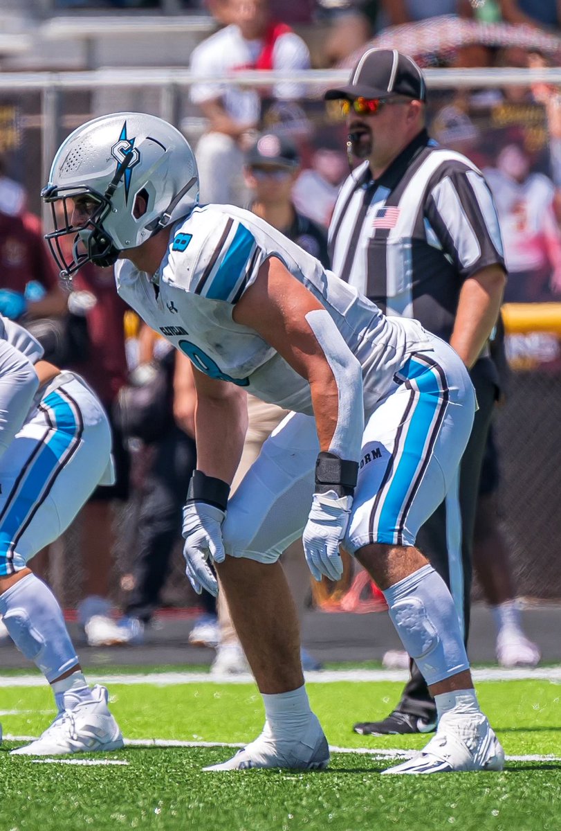 LemmingReport's tweet photo. The number one player in New Mexico and one of the nation’s finest linebackers is Stratton Shufelt 6’2” 230 4.6 Rio Rancho Cleveland HS. 4.0 GPA. 365 bench. Three sport athlete with exceptional skills. Can play for anyone. Should be a national name.⁦@strat_shufelt⁩ Dad NFL https://t.co/BLrbqXoB51