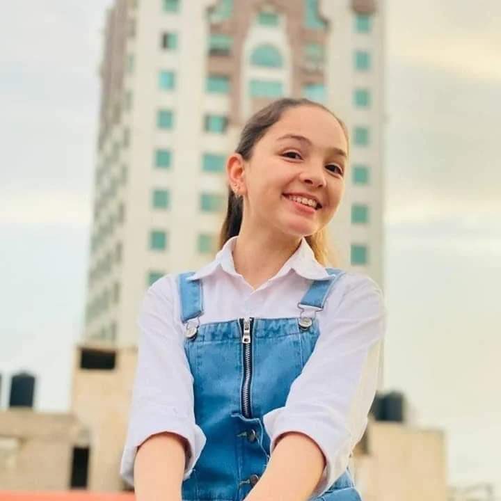 Misk Al-Sousi, there won't be another smile and photo!
The #Israeli occupation killed her and thousands of Palestinian #children in its retaliatory war against innocent civilians in Gaza Strip.

#Gaza_under_attack
#CeasefireNow
#Palestine
#Israeliwarcrimes