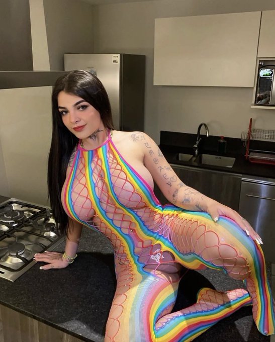 Buenas tardes , ya comieron ?🫦👀 https://t.co/7pANtKsqOM