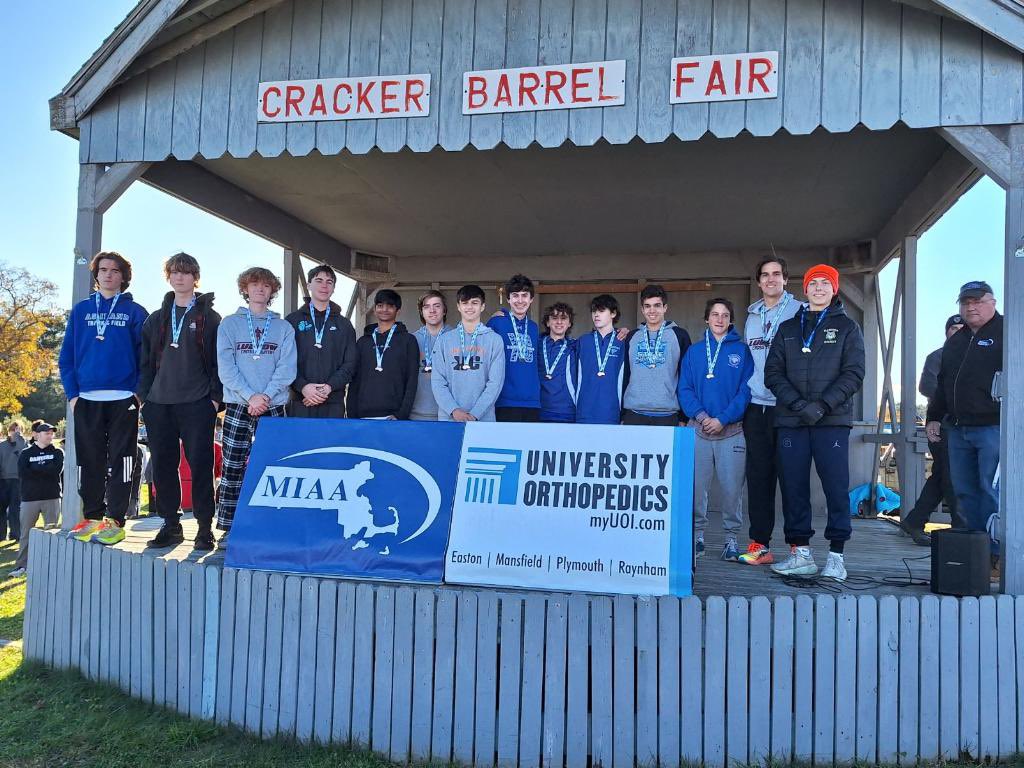 Congrats to Johnny Garraway 4th place and Carter Rauch 26th for qualifying individually for All-States and leading the Bucs to a 14th place finish! Sahill Rotella 85, Caden Shimko 114, Will P 118 were scoring 5; Anthony O’Brien 119 and Patrick S-W 135 <a href="/BedfordBucs/">BedfordBucs</a>