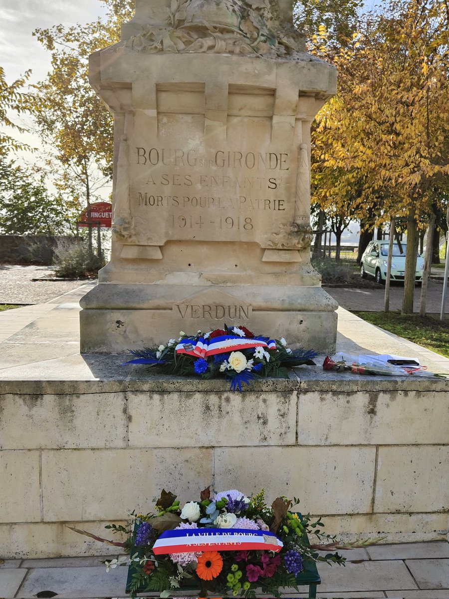 En ce #11novembre, jour de célébration du 105e anniversaire de l’#Armistice, je rends hommage aux #MortsPourLaFrance.
Notre députée @diaz_edwige était représentée.