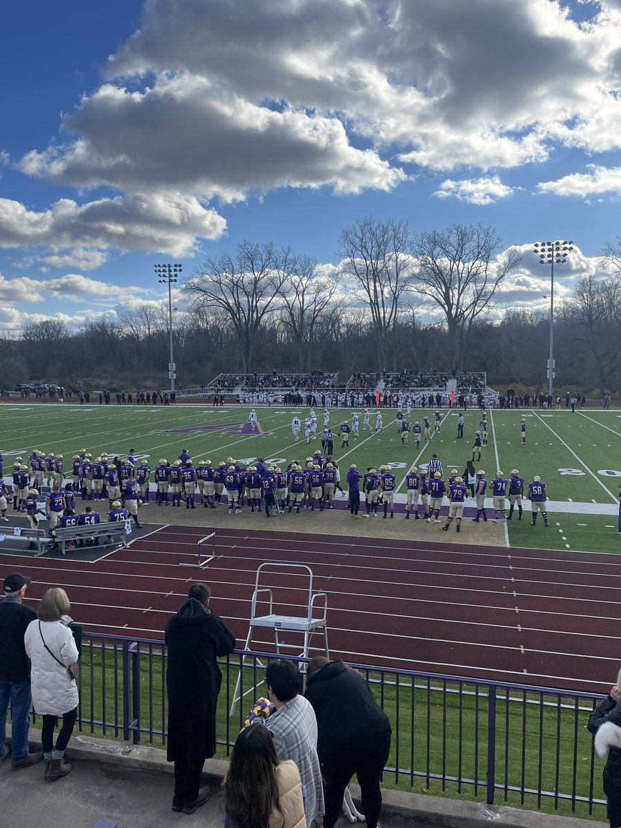 Ricky Sparks (@rickysp10140095) on Twitter photo Had a great visit today with <a href="/AlbionFootball/">Albion Football</a>!! Thank you <a href="/CoachJohnsonOL/">𝘽𝙤𝙗𝙗𝙮 𝙅𝙤𝙝𝙣𝙨𝙤𝙣 𝙄𝙄𝙄</a> ,<a href="/CoachWasil4/">Stephen Wasil</a> and <a href="/Rundle_Albion/">Travis Rundle</a> for having me out !! <a href="/LCN_FB/">L'Anse Creuse North Football</a> <a href="/lcnboosterclub/">LCN Athletic Booster Club</a> <a href="/hannibalroda/">Hannibal Roda</a> <a href="/ReggieWynns/">Rising Stars Scouting</a> <a href="/RisingStars6/">Rising Stars Academy</a> <a href="/PrepRedzoneMI/">Prep Redzone Michigan</a> Had a great visit today with <a href="/AlbionFootball/">Albion Football</a>!! Thank you <a href="/CoachJohnsonOL/">𝘽𝙤𝙗𝙗𝙮 𝙅𝙤𝙝𝙣𝙨𝙤𝙣 𝙄𝙄𝙄</a> ,<a href="/CoachWasil4/">Stephen Wasil</a> and <a href="/Rundle_Albion/">Travis Rundle</a> for having me out !! <a href="/LCN_FB/">L'Anse Creuse North Football</a> <a href="/lcnboosterclub/">LCN Athletic Booster Club</a> <a href="/hannibalroda/">Hannibal Roda</a> <a href="/ReggieWynns/">Rising Stars Scouting</a> <a href="/RisingStars6/">Rising Stars Academy</a> <a href="/PrepRedzoneMI/">Prep Redzone Michigan</a>