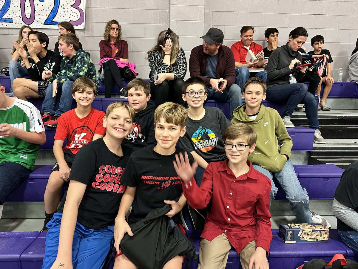 mrsmedinaKMS's tweet photo. Waiting on awards!! #KMSCougarPride #UILA+Academics @HumbleISD_ADV https://t.co/Lnpn7MKq0q