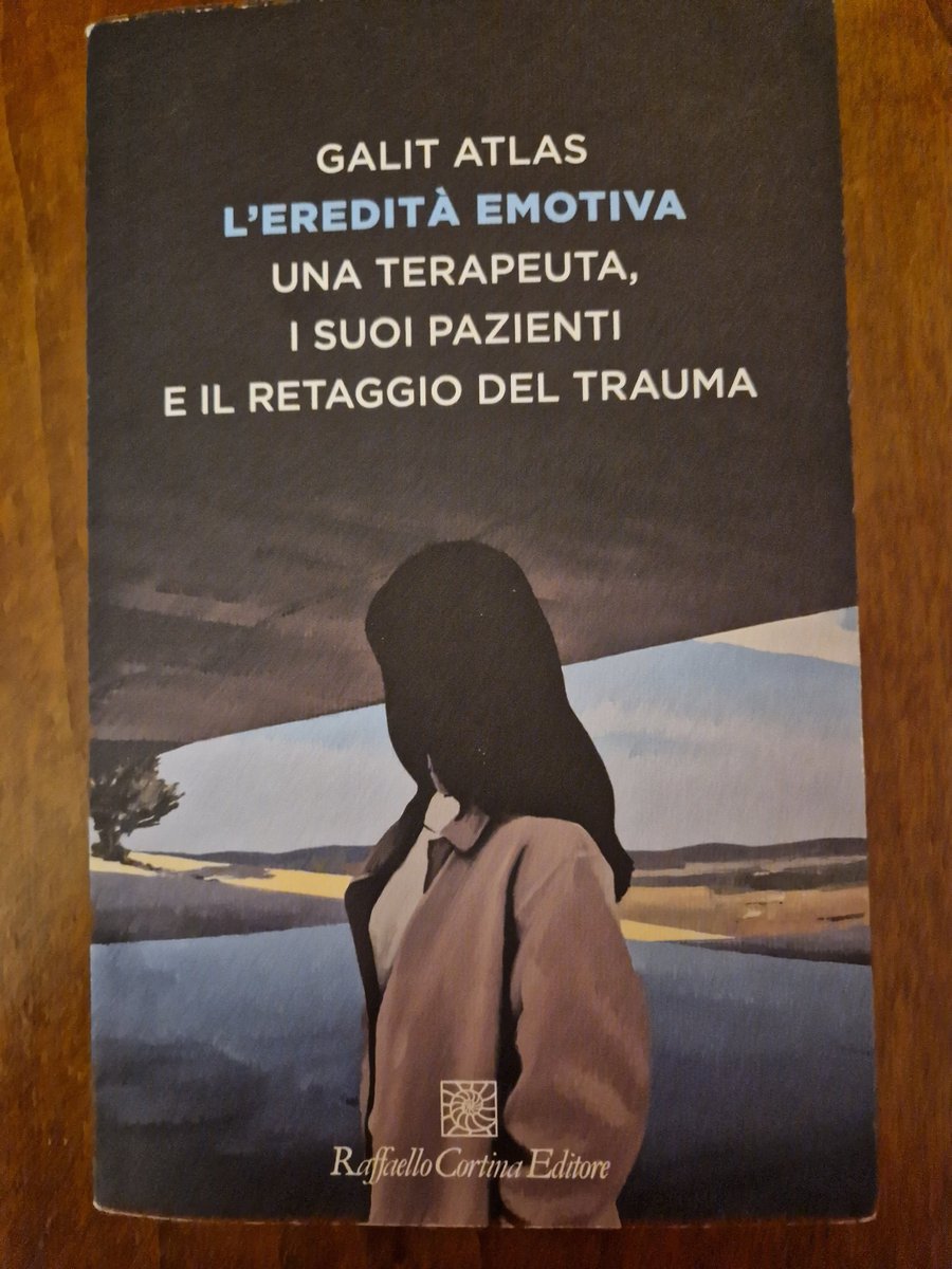 Paola Meneghel (@meneghel5) on Twitter photo 