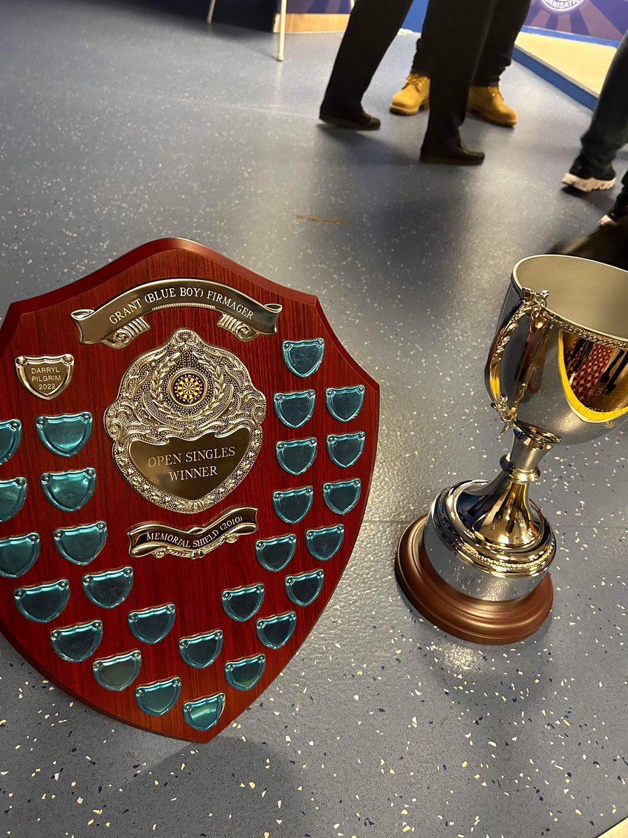 The Darting Nerd tweet media