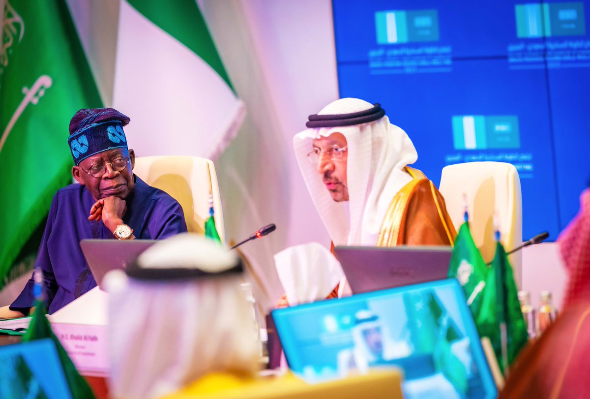 Bola Ahmed Tinubu tweet media