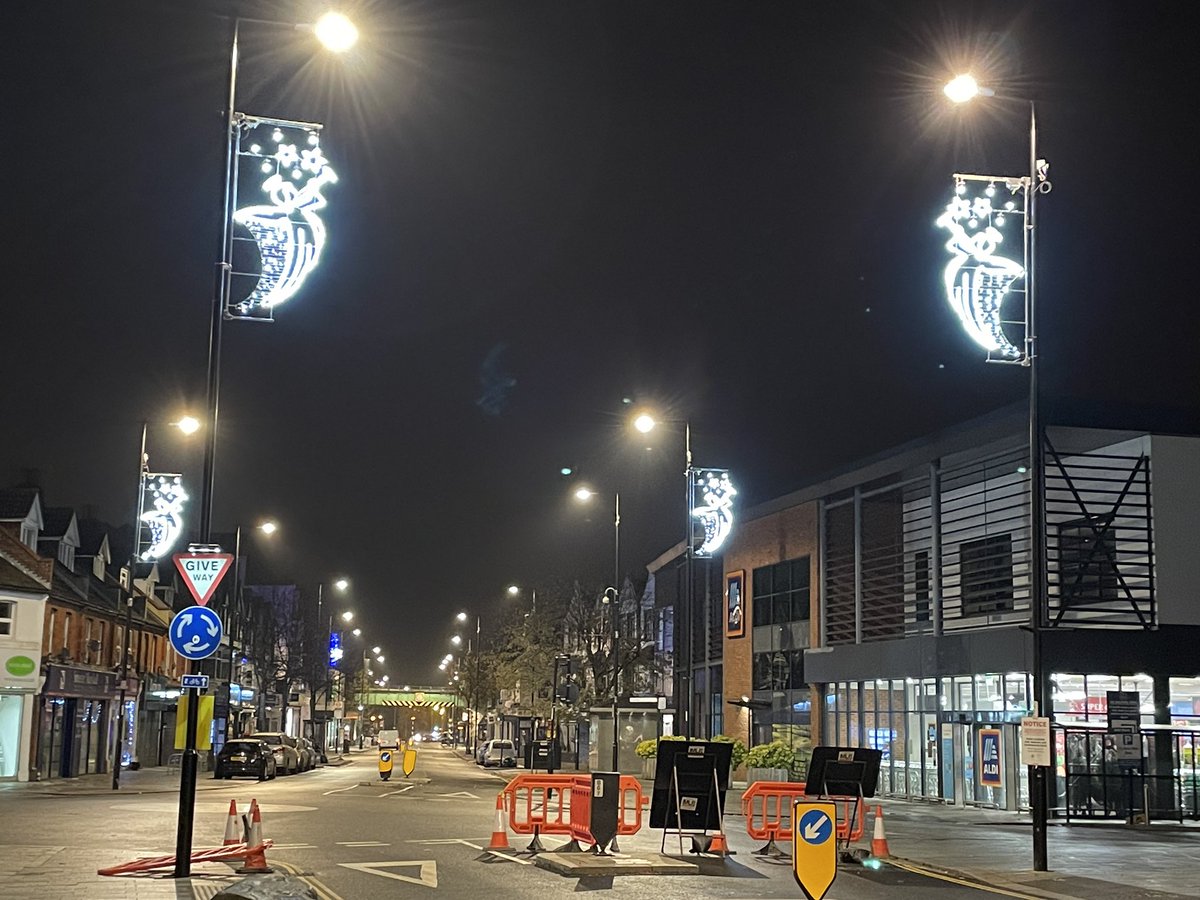 Sat 2nd Dec the Market at Yuletide Magic is a highlight - again being sponsored by our lovely local independent, award-winning jewellers <a href="/WoodsJewellers1/">Woods Jewellers</a> #Coulsdon coulsdonpartnership.org