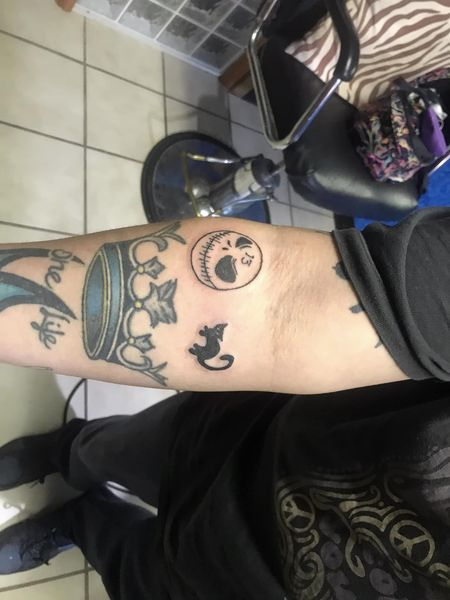 ZebraTattooz's tweet photo. A small collection of flash tattoos done by Cliff https://t.co/8BcvfD8yMR