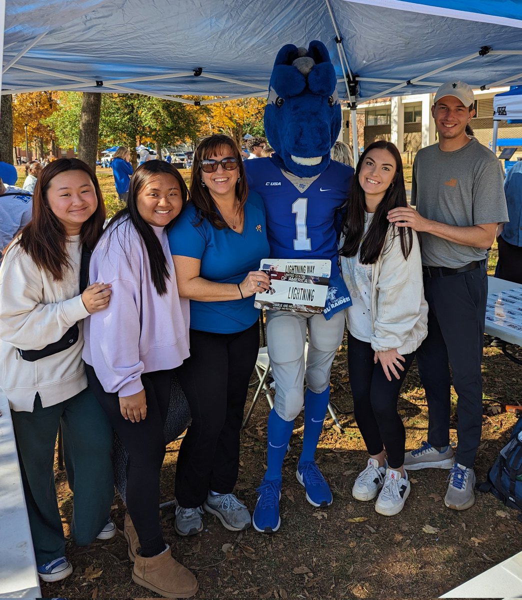 We love it when our favorite Raider comes to visit! Thank you, Lightning!!! #GoBigBlue #YERDHerd #YBKAllDay #RiverdaleHasmemorieS @hjyearbook <a href="/jha_company/">jaya hotmix abadi</a>