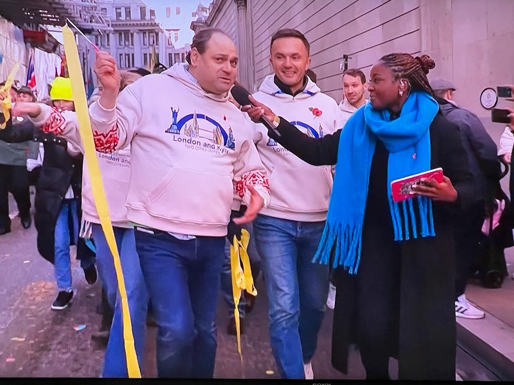 The @londonchamber 's @igor_bartkiv and I were interviewed by @mwaksybluepeter on @BBC where we spoke of the commitment to support Ukraine during this traumatic time. The Chamber's Ukraine themed float during the @lordmayors_show was supported by many Ukrainian volunteers