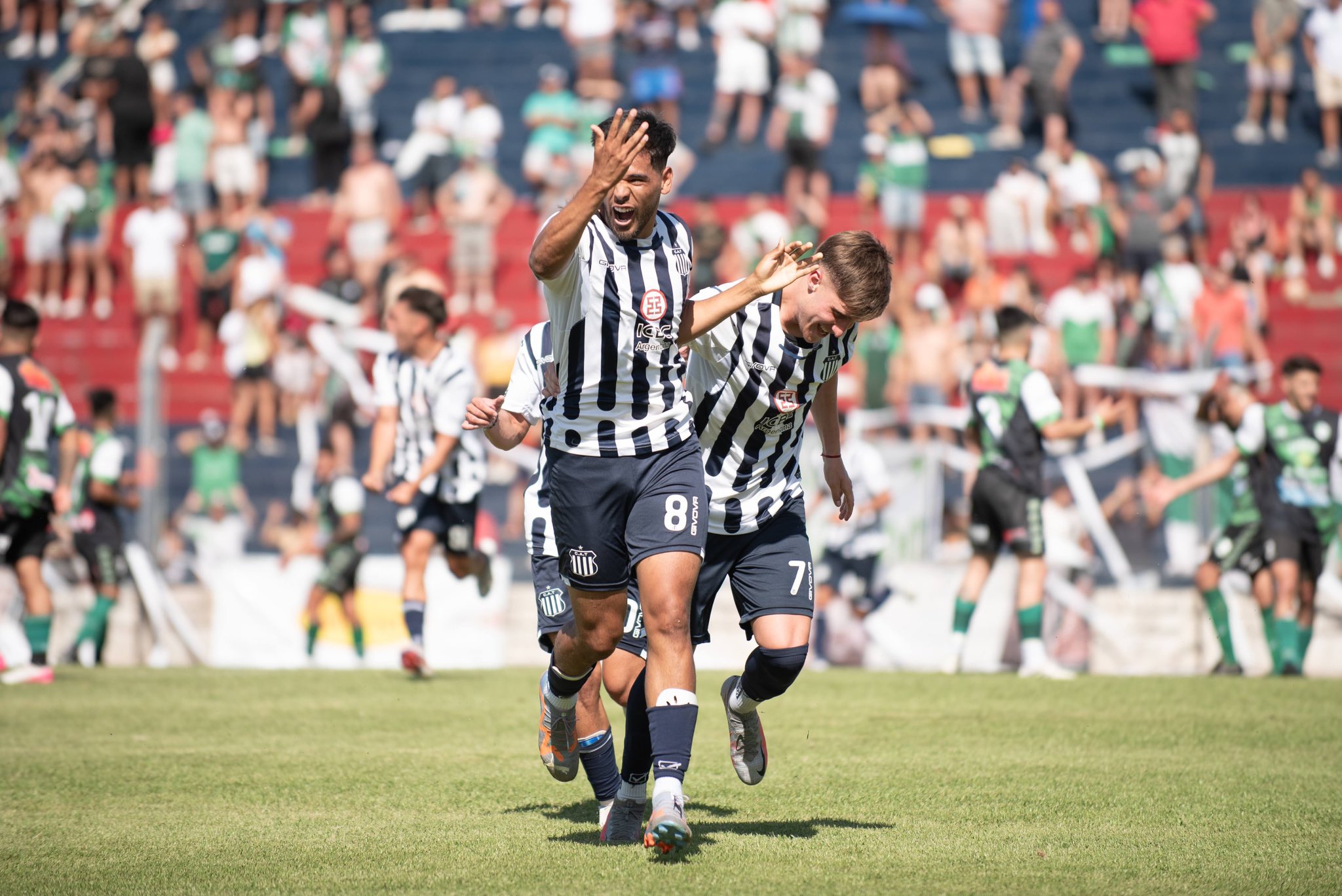 Talleres Rem de Escalada x Club Atletico Acassuso 08/04/2023 na Primera B  Metropolitana 2023, Futebol