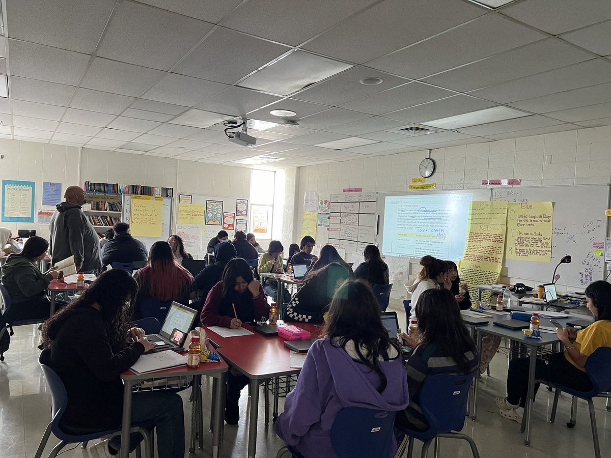 Rain or shine learning takes place @EISDMemorialHS Our Minutemen in action during our Saturday School/TSI ❤️💙