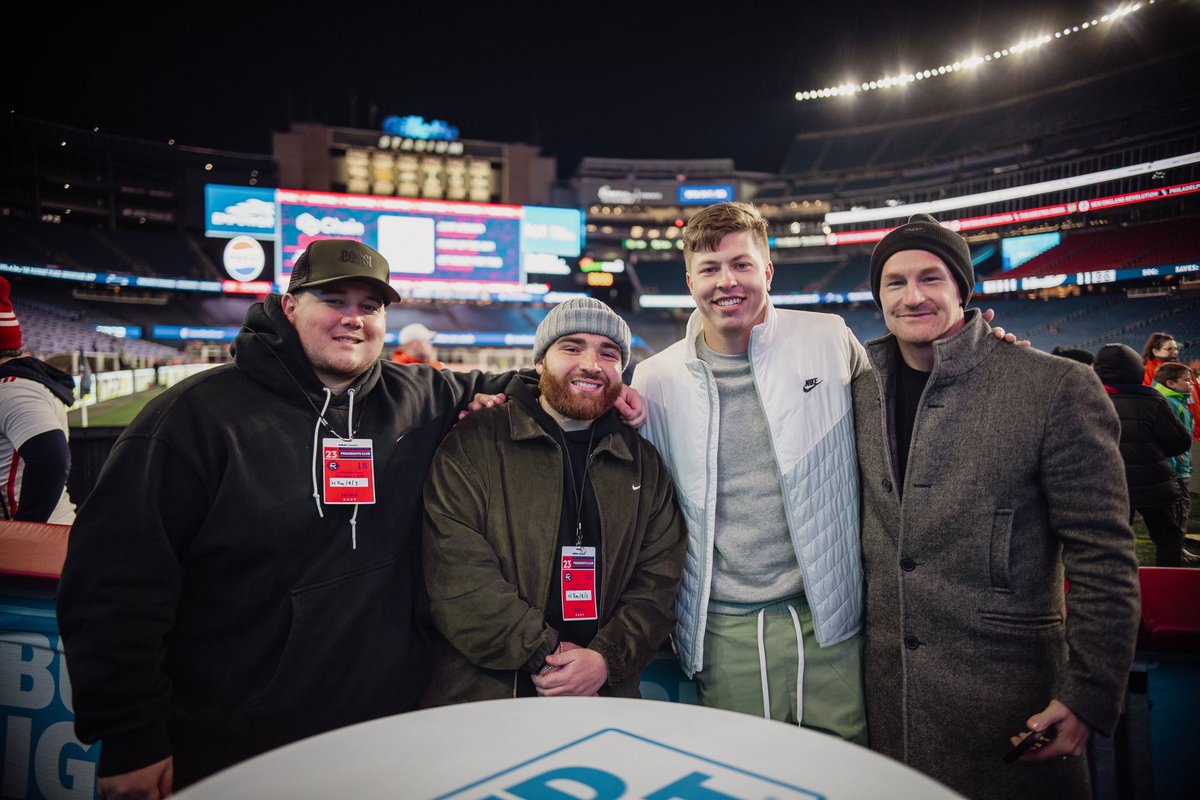 Nicholas Woodruff tweet media