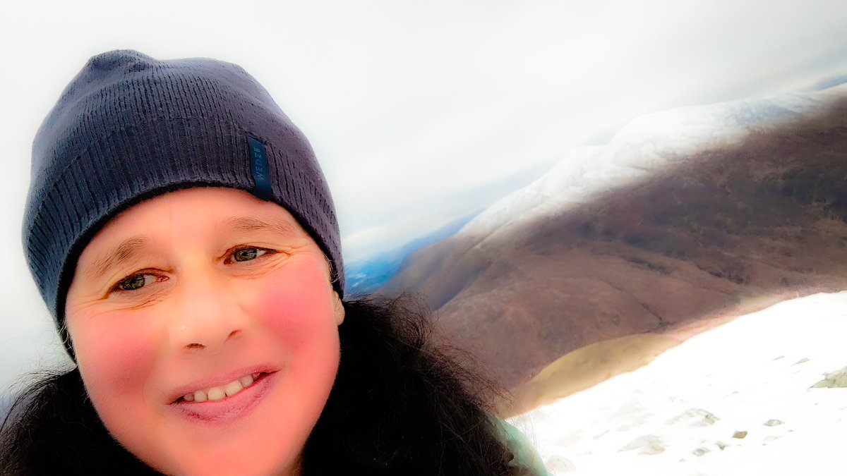 Astrid16318158's tweet photo. #Scotland #photography  #photo
#munro #corbett #mountain #Fotografie #GreyCorries #CruachInnse #SgùrrInnse https://t.co/w7gNDNxRfz
