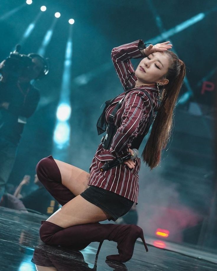 🫧 — BlacksJacks, a Adm que está aqui está de ressesso mas não poderia deixar passar em branco... 

Feliz aniversário <a href="/krungy21/">Sandara Park</a>!! Obrigada por ter nos dado um debut perfeito cheio de sentimentos e significados. Sempre estaremos do seu lado e te apoiando! 

#SweetDaraDaraDay