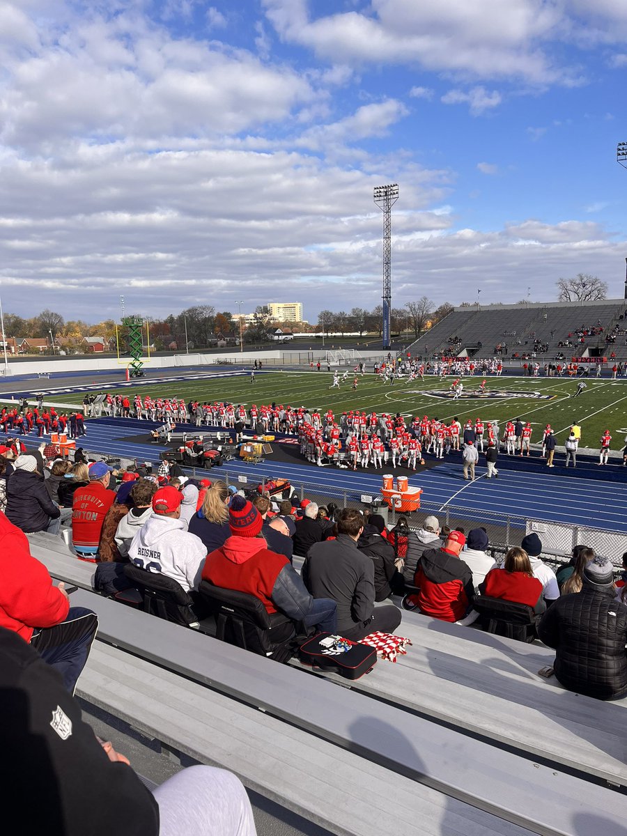 Big thanks to <a href="/Coach_Amakihe/">Coach A</a> and <a href="/TDAndrews4/">Coach Trevor Andrews</a> for a great gameday visit at UD today. Look forward to coming back soon!