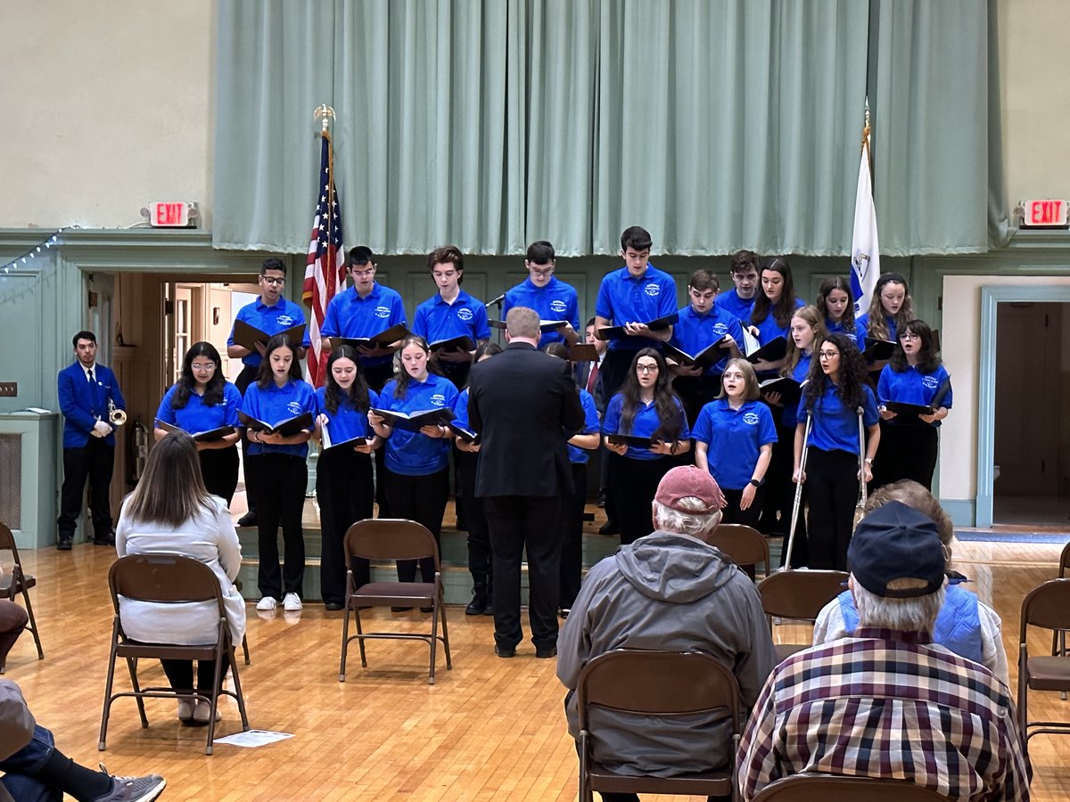 cchatham5's tweet photo. A Cappella Ensemble and Taps players performing at the Veterans Day Program at the Community House on 11/9.  Thank you to all the Veterans for your service. @hopedalejshs @DerekAtherton1 @HopedaleAP @kcrebasehps @HFOM_Hopedale @TriMHopedale https://t.co/VKeRrwKx8S
