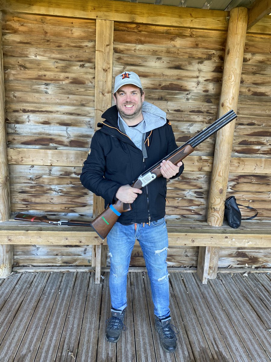 airtime55's tweet photo. @GroovyBruce check out the laser boomstick, #holidayswiththefolks  yehaaa https://t.co/QLHbfcZn05