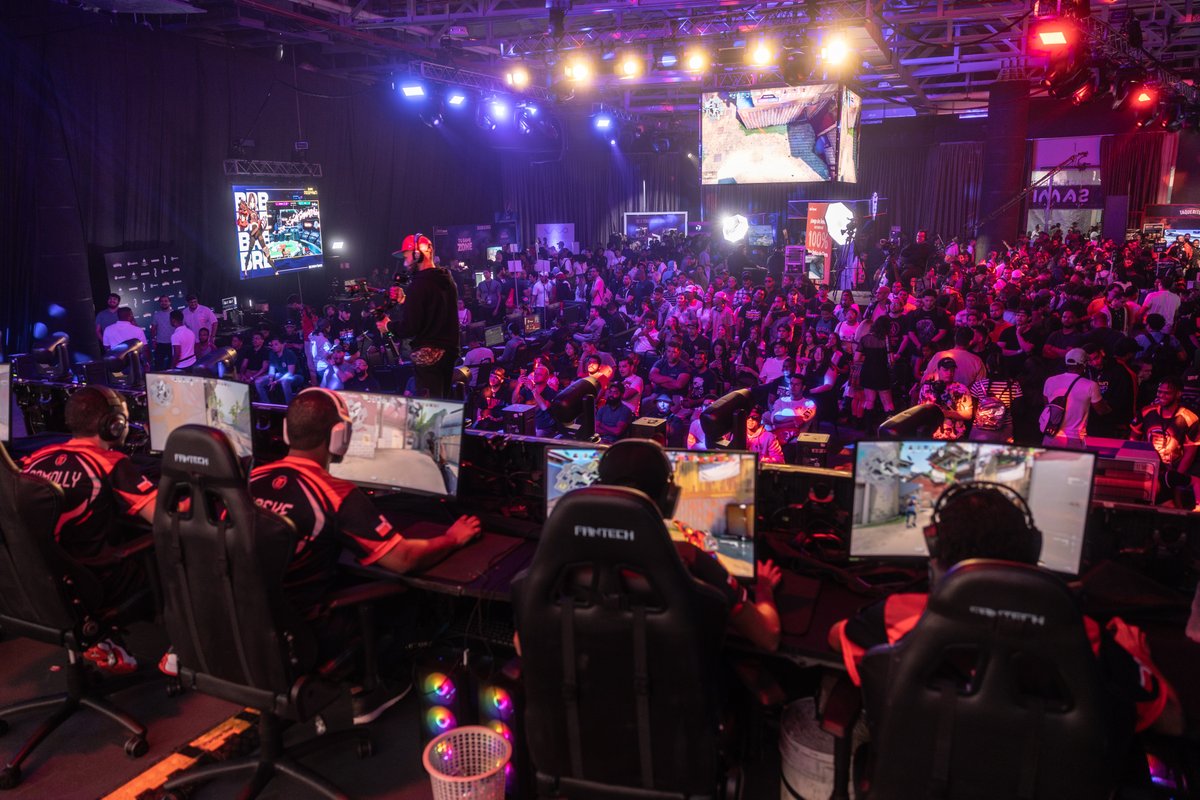 Vivimos una gran final de #Valorant en #Respawn2023 🏆🙌🏽

Muy buen show <a href="/ESteameclipse/">Team Eclipse</a> y <a href="/PPWesports/">Plátano Power</a>  🤝🏽