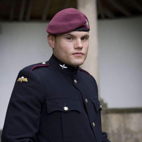 ScottysCharity's tweet photo. "I find times like Remembrance harder than I used to, but it also feels more important now. I want to make sure people always remember my dad."

Logan's dad, PTE Daniel Prior, was fatally wounded in Afghanistan in 2011. https://t.co/kXei0gs4XX

#remembrancesunday #LestWeForget https://t.co/16rz0rogtP