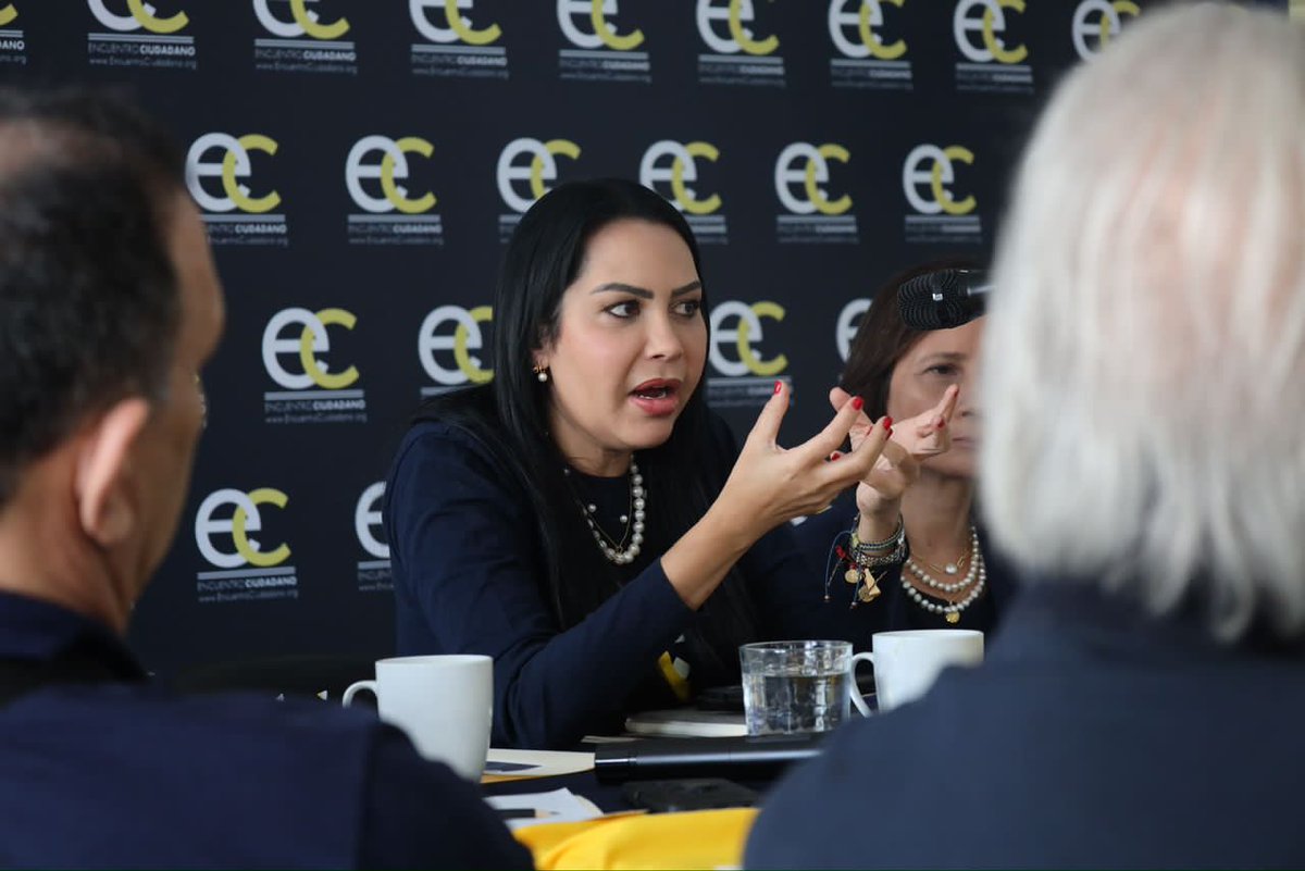 MaLuisaOrtegaL's tweet photo. Nuestro deber siempre será con Venezuela, el Secretariado Nacional de @EnCiudadanoVzla junto a nuestra Pdte. @DelsaSolorzano nos congregamos para trabajar por la Libertad de la nación

Ahora y en el futuro debemos mantenernos unidos por y para nuestra nación #UnidosSomosMejores https://t.co/BFKqnndtd3